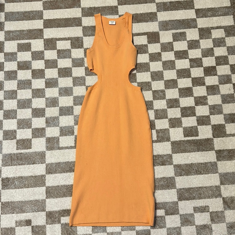 Abercrombie & Fitch Cut out sweater midi dress